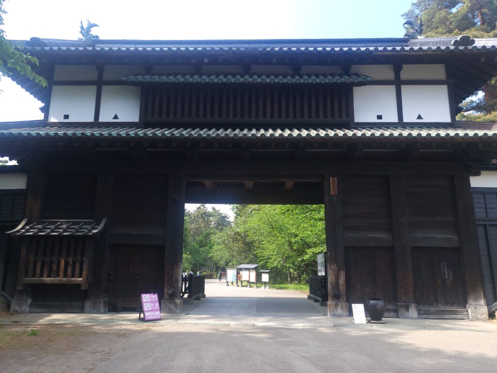 Hirosaki Park Entrance