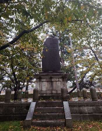 monumentos Templo Gokoku de Aomori